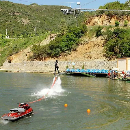 Goldcity Turizm Kompleks דירה